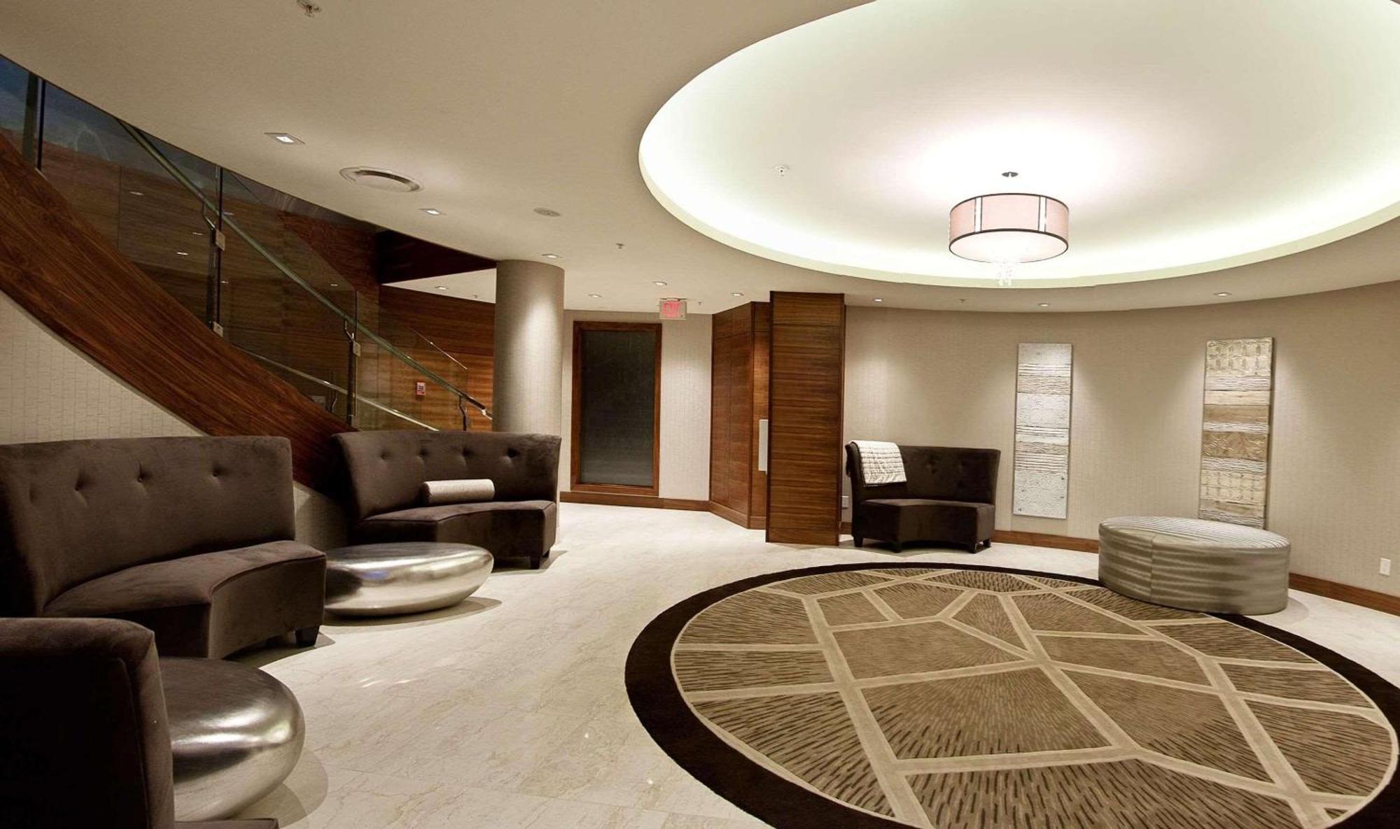 Radisson Hotel & Conference Centre Calgary Airport Ngoại thất bức ảnh