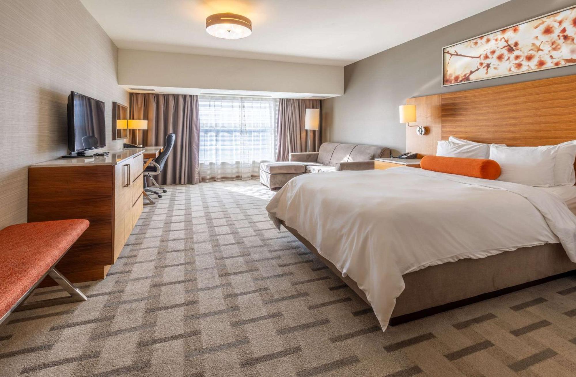 Radisson Hotel & Conference Centre Calgary Airport Ngoại thất bức ảnh